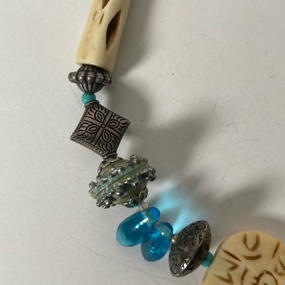 Otreska Vintage Glass Beaded Necklace 16 Inch - Picture 11 of 11